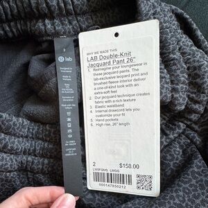 lululemon lab Double-Knit
Jacquard Pant 26" size 2​